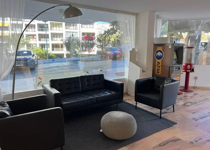 Ponderosa Ocean View אדחה